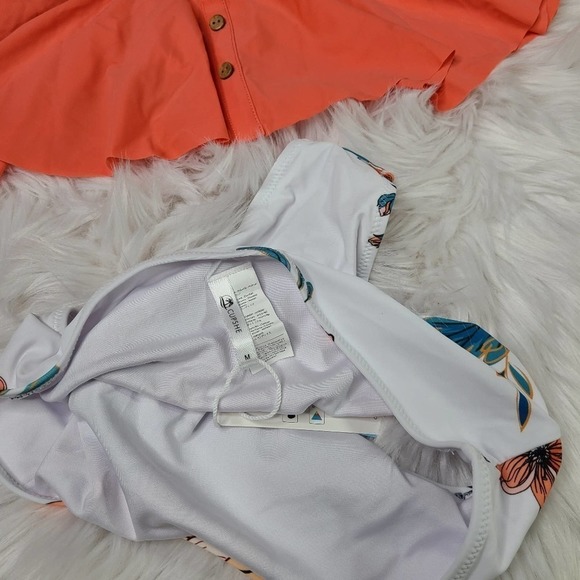 Pink And Floral Ruffle Buttoned Tankini - Picture 7 of 12